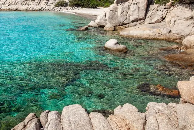 מרכז האי סרדיניה - ערים / עיירות / כפרים מרכזיים, אתרי תיירות, אטרקציות ודברים לראות ולעשות