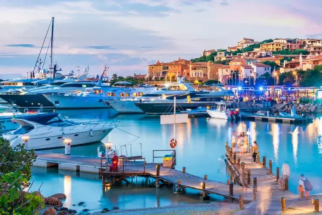 פורטו צ'רבו (עיר הנופש של המיליארדרים) בסרדיניה - Porto Cervo