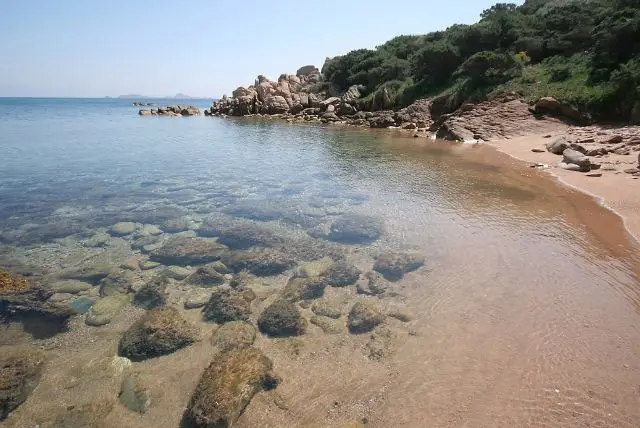 האיים המרכזיים של ארכיפלג איי המדלנה (La Maddalena)
