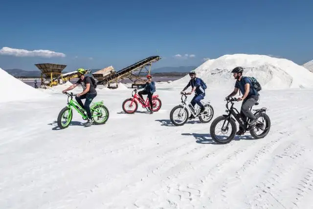 טיול אופניים בסנט'אנטיוכיו בסרדיניה credit to getyourguide.com