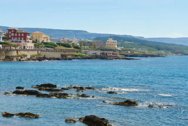 היכרות עם מפת סרדיניה - צפון / דרום / מרכז / מערב מה צריך לדעת על כל איזור