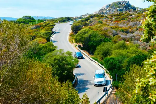 התניידות בסרדיניה כל מה שצריך לדעת
