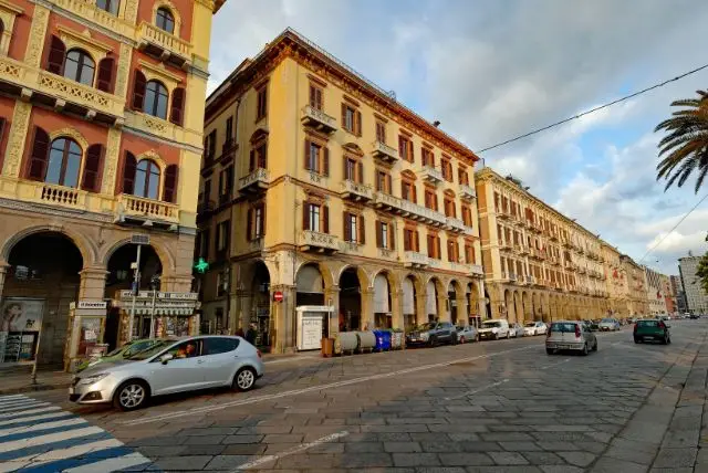 השכרת רכב בסרדיניה - מה חשוב לדעת לגבי נהיגה מבחינת כבישים, מהירות, חוקים, כללים ועוד