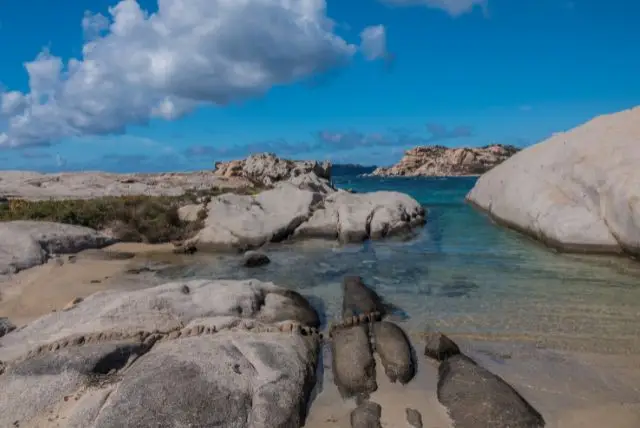 סאסארי (Sassari) בצפון סרדיניה מדריך למטיילים