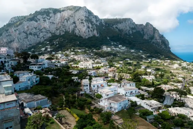 סרדיניה מזג אוויר - תחזית שנתית