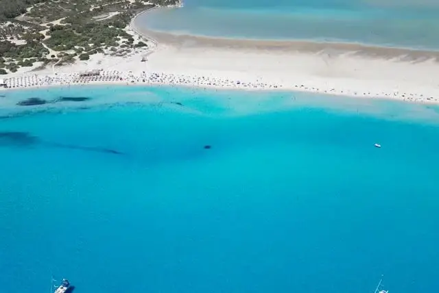 Porto Giunco - חוף מומלץ באיזור וילסימיוס (Villasimius) credit to getyourguide.com