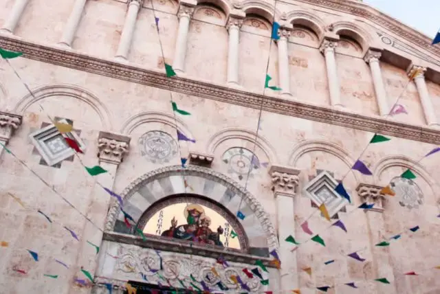 סמטאות קסטלו בקליארי credit to getyourguide.com