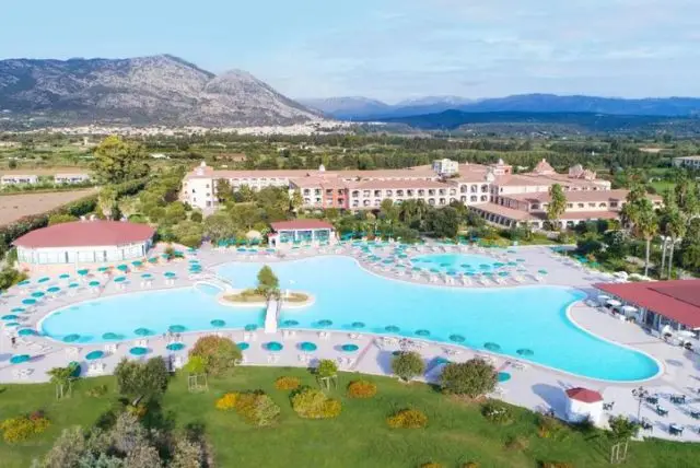 מלון הכל כלול בסרדיניה - Club Hotel Marina Beach credit to booking.com