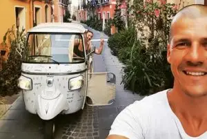 סיור טוק טוק בקליארי credit to getyourguide.com