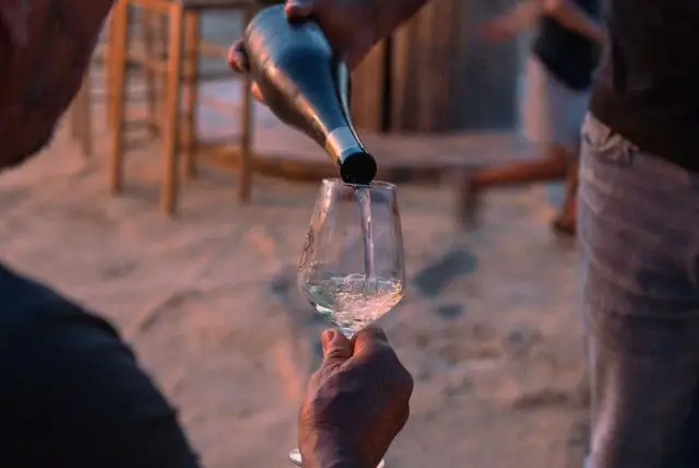 ביקור ביקב באיזור קאסטלסרדו כולל טעימות יין credit to getyourguide.com