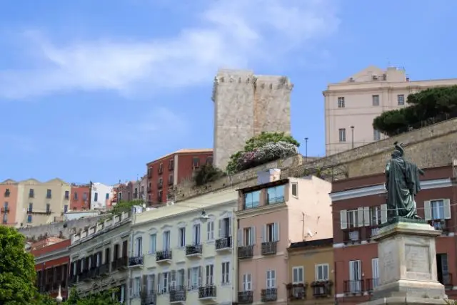 העיר העתיקה של קליארי - מה לראות ולעשות? יעדים חשובים והמלצות למטיילים
