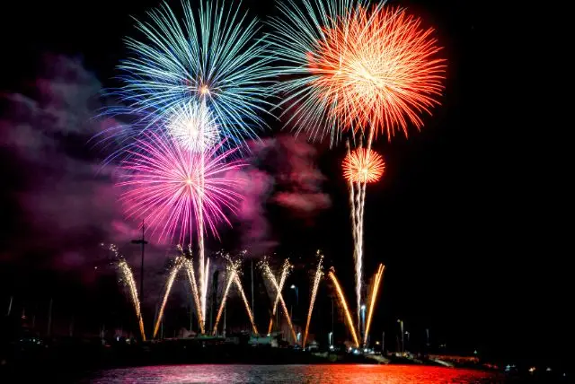 סרדיניה בסילבסטר – אירועי השנה החדשה, מסיבות, זיקוקים וטיפים חשובים