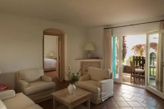 Romazzino - בית מלון יוקרתי 5 כוכבים בצפון-מזרח סרדיניה credit to booking.com